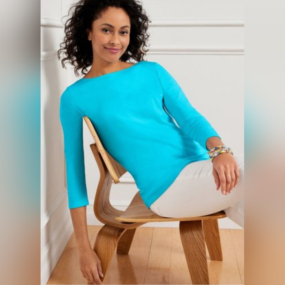 WASSERMAN WOMANS TEAL SWEATER